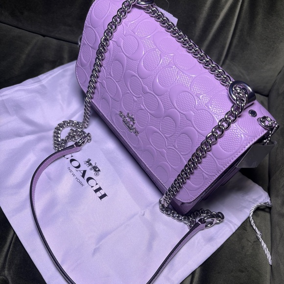 NWT Coach Klare Crossbody Lilac Embossed Signature Chain Shoulder Bag - Picture 2 of 11